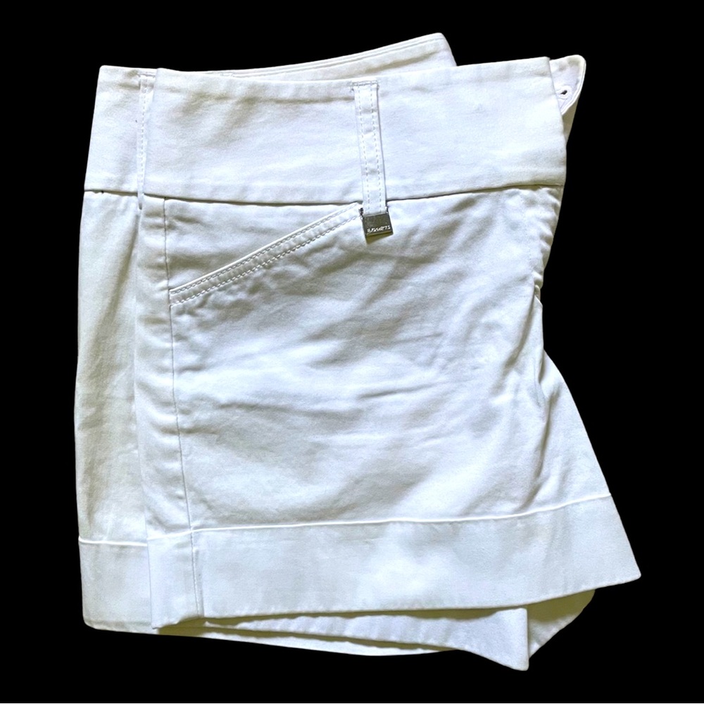 Express white shorts, size 2